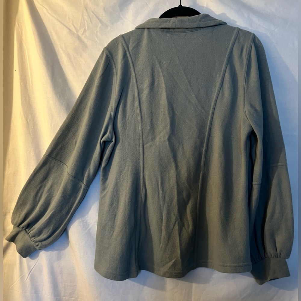 Cardigan - Picture 2 of 3